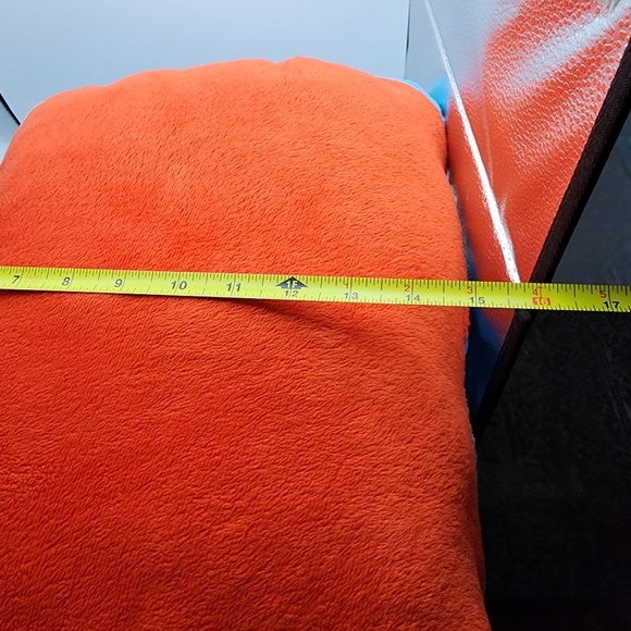 2011 Thomas the Tank Engine Pillow Pets 15" x 18" Plush Clean Smoke Free Home - Picture 7 of 7